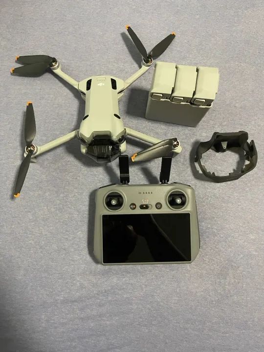 DRONE DJI MINI 4 PRO FLY MORE COMBO - Foto 3