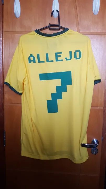 (PROMOÇÃO NO COMBO) (Nova) Camisa Brasil - Allejo nº7 (International Superstar Soccer) - G - Foto 2