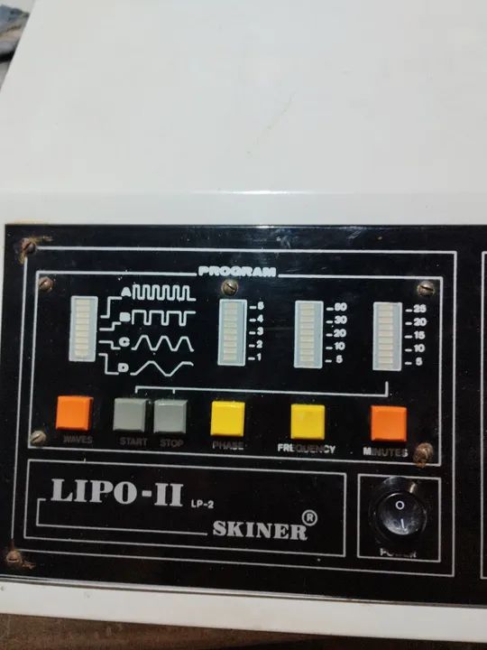 Aparelho de Eletroestimulação Muscular Lipo-II LP-2 - Foto 2