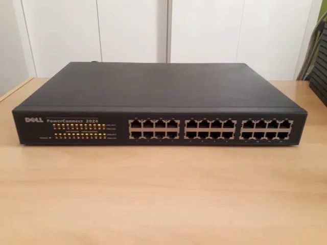 Switch Dell Power Connect 2024 24 portas - Foto 2