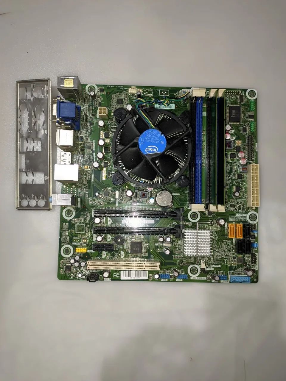 Kit i5 2400 4Gb placa mãe 4 slot