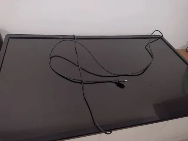 TV Philips 43 polegadas (NÃO É SMART)