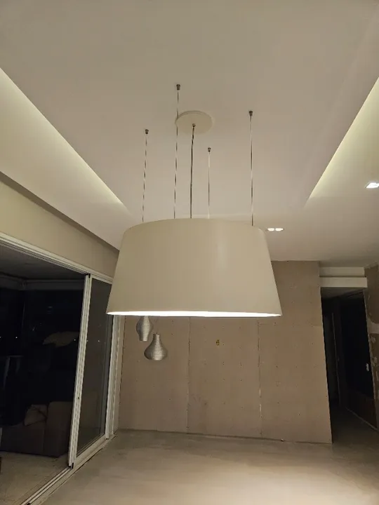 Lustre cúpula pendente