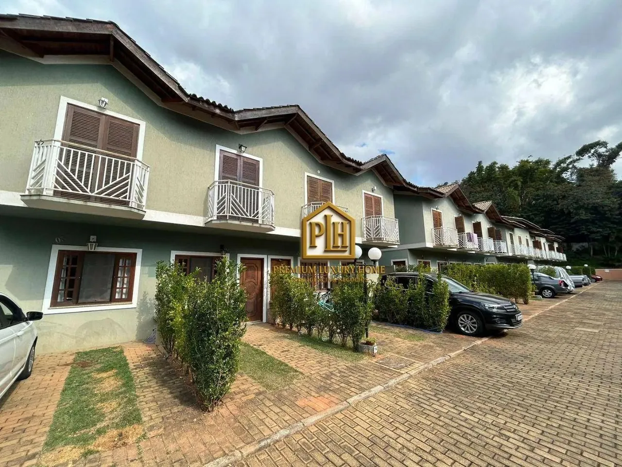 Casa com 2 dormitórios para alugar, 65 m² por R$ 2.500/mês - Centro - Atibaia/SP