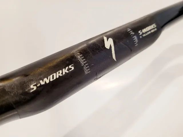 Guidão Specialized S-Works Shallow Bend Carbon - Ciclismo - Centro