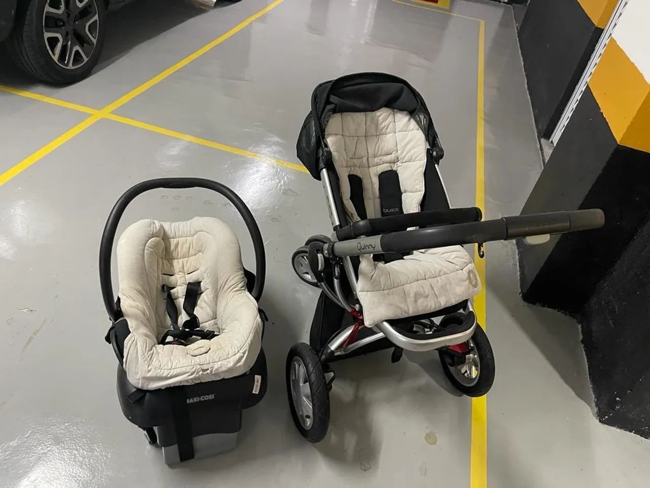 Carrinho de Bebê Quinny