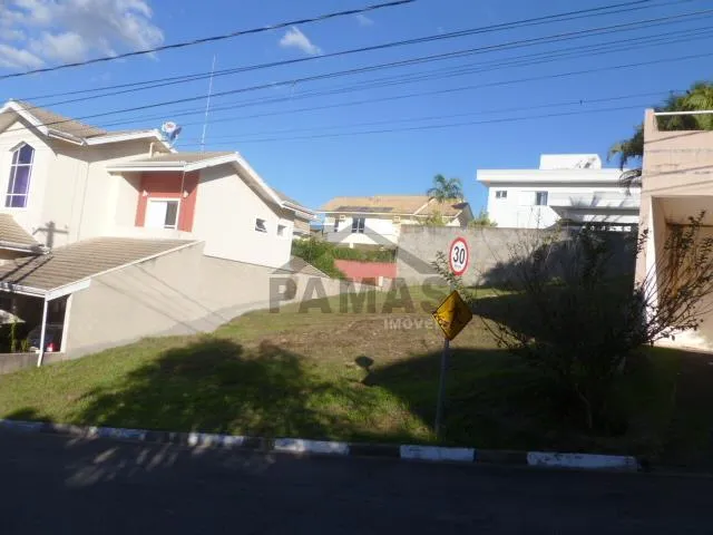 Excelente terreno no Condomínio Recanto dos Paturis em Vinhedo/SP
