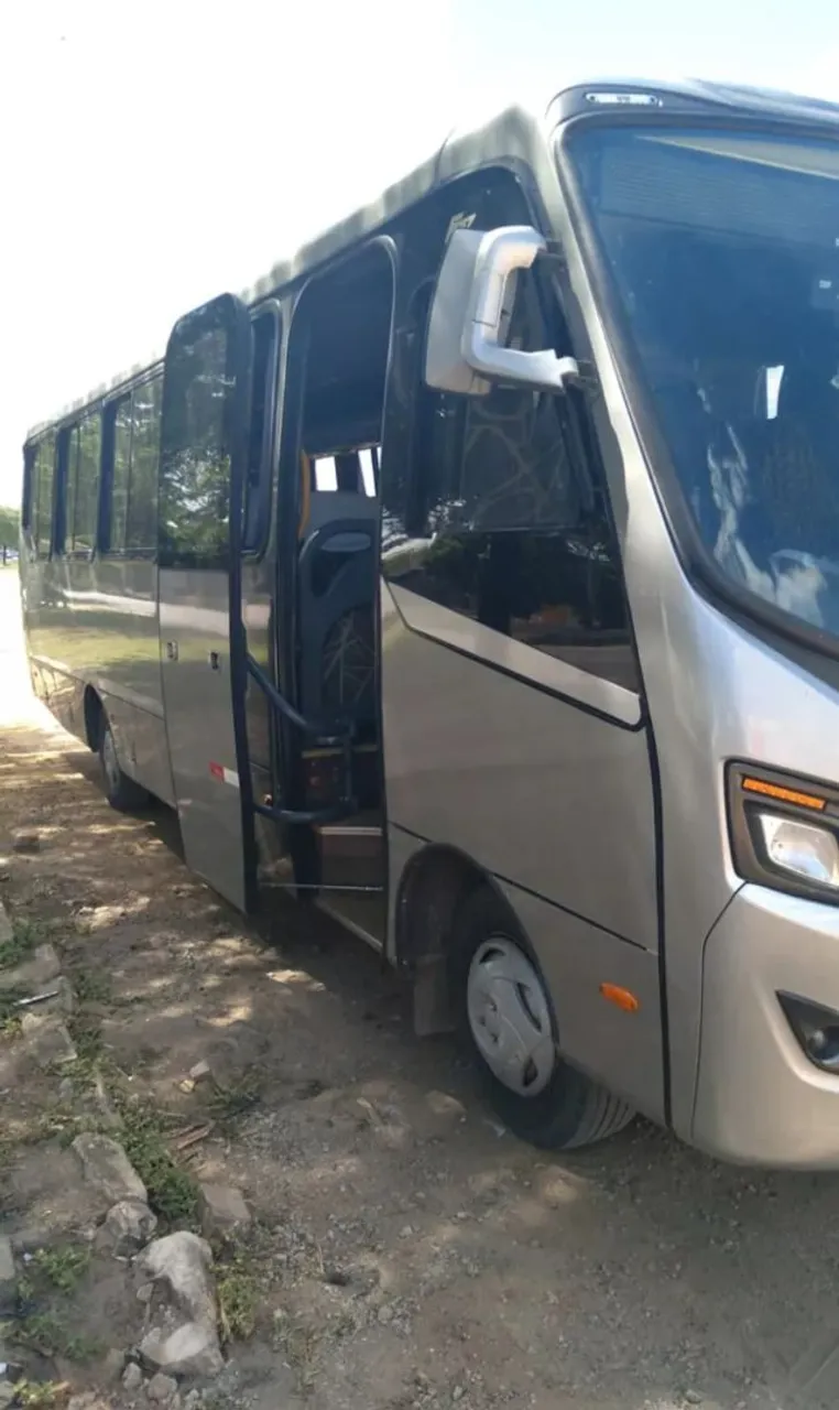 Micro-ônibus Caio Foz 916