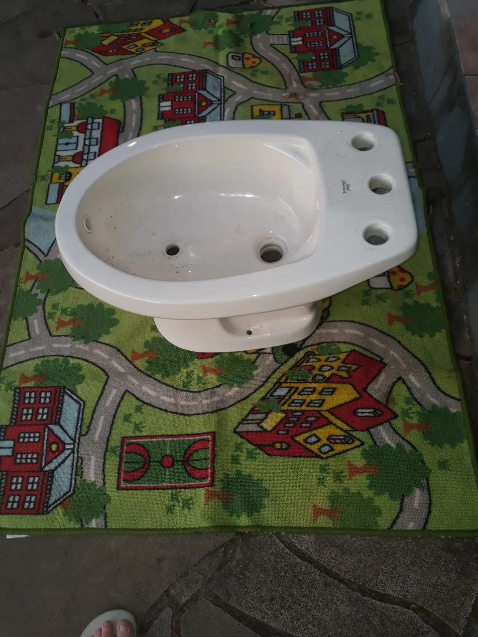 Bidê de porcelana