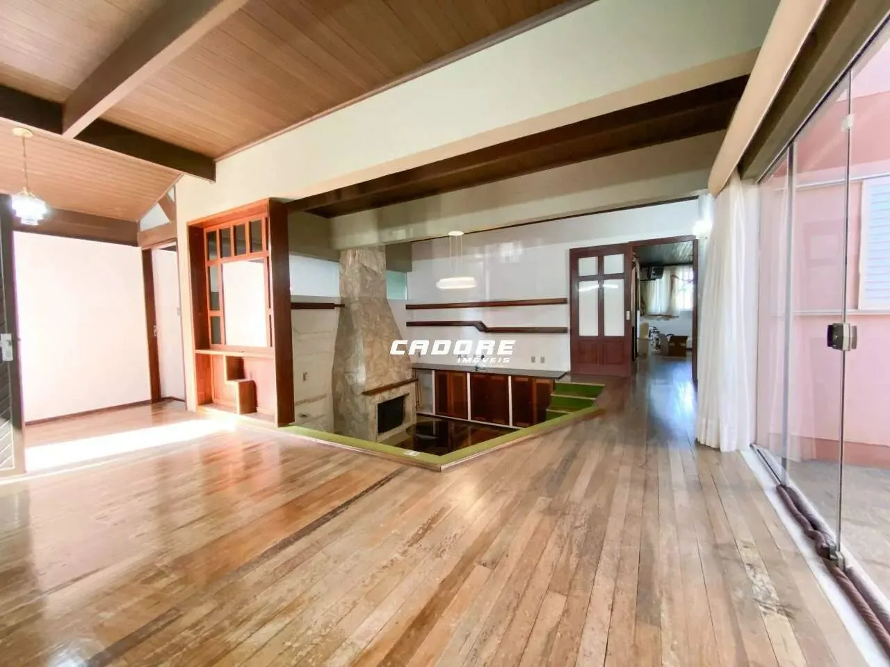 Casa para fins comerciais e/ou residenciais | Cadore Imóveis