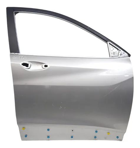 Porta Dianteira Direita Tracker Prata 2020 2023 00160