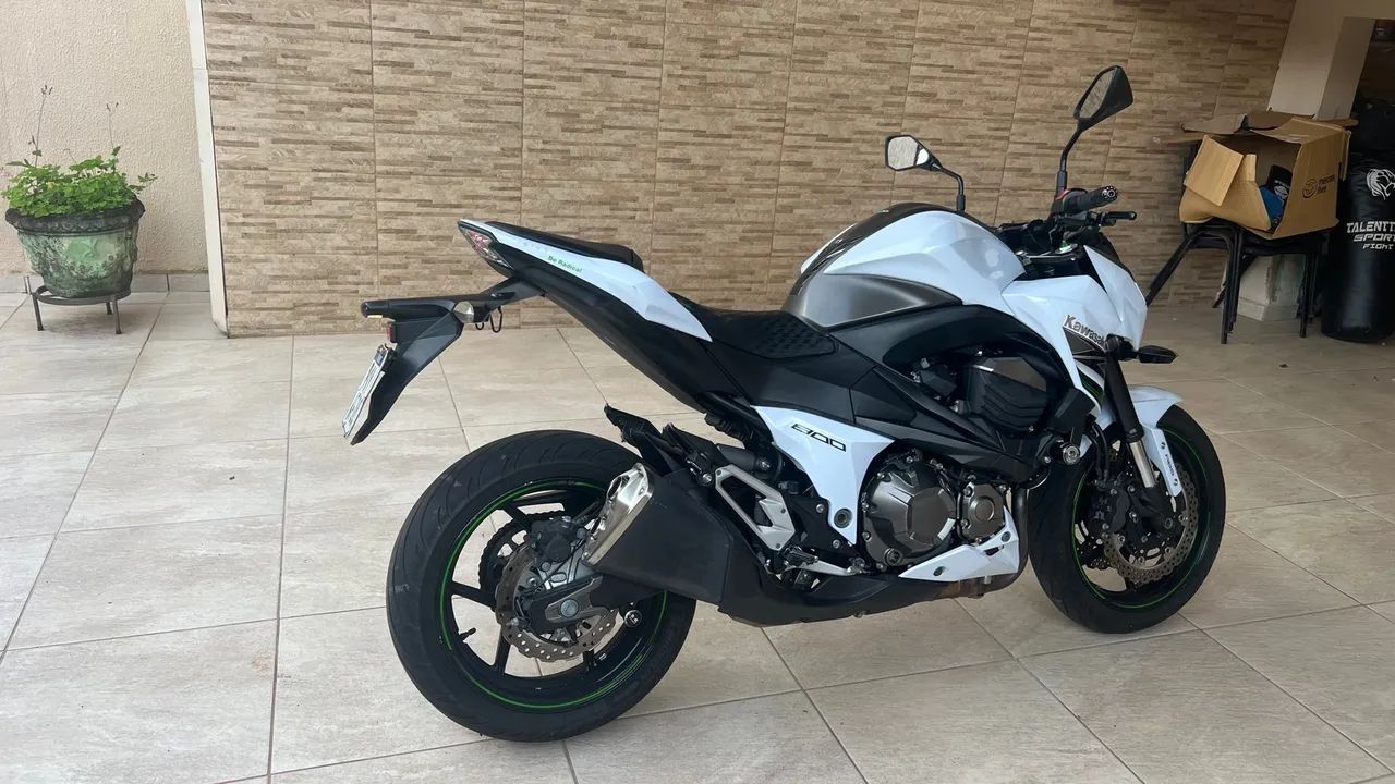 Kawasaki Z800c - Foto 4