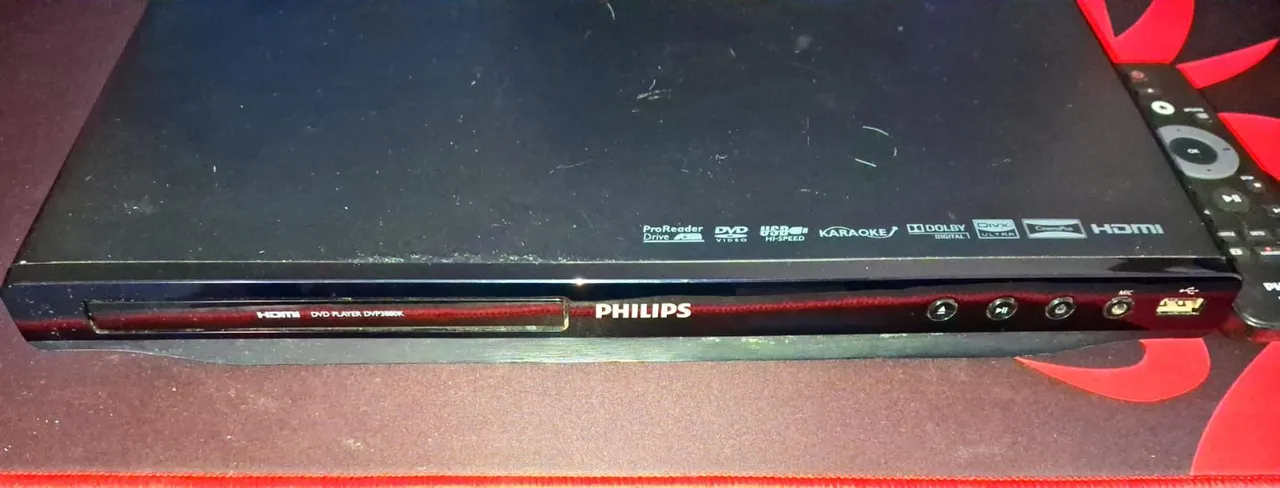 DVD player Philips DVP3880k com controle e cabo AV