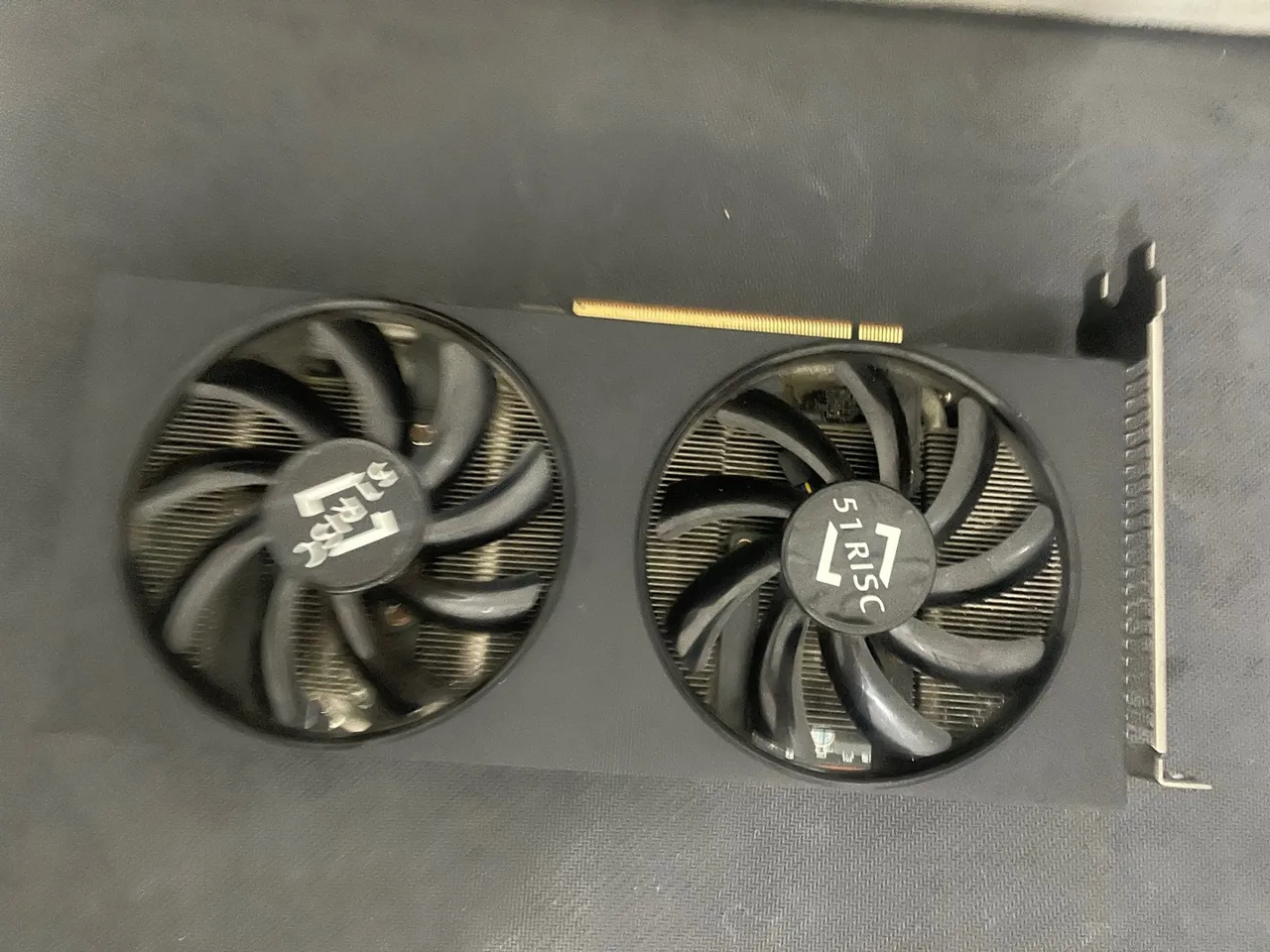 Placa de Vídeo RX5700XT