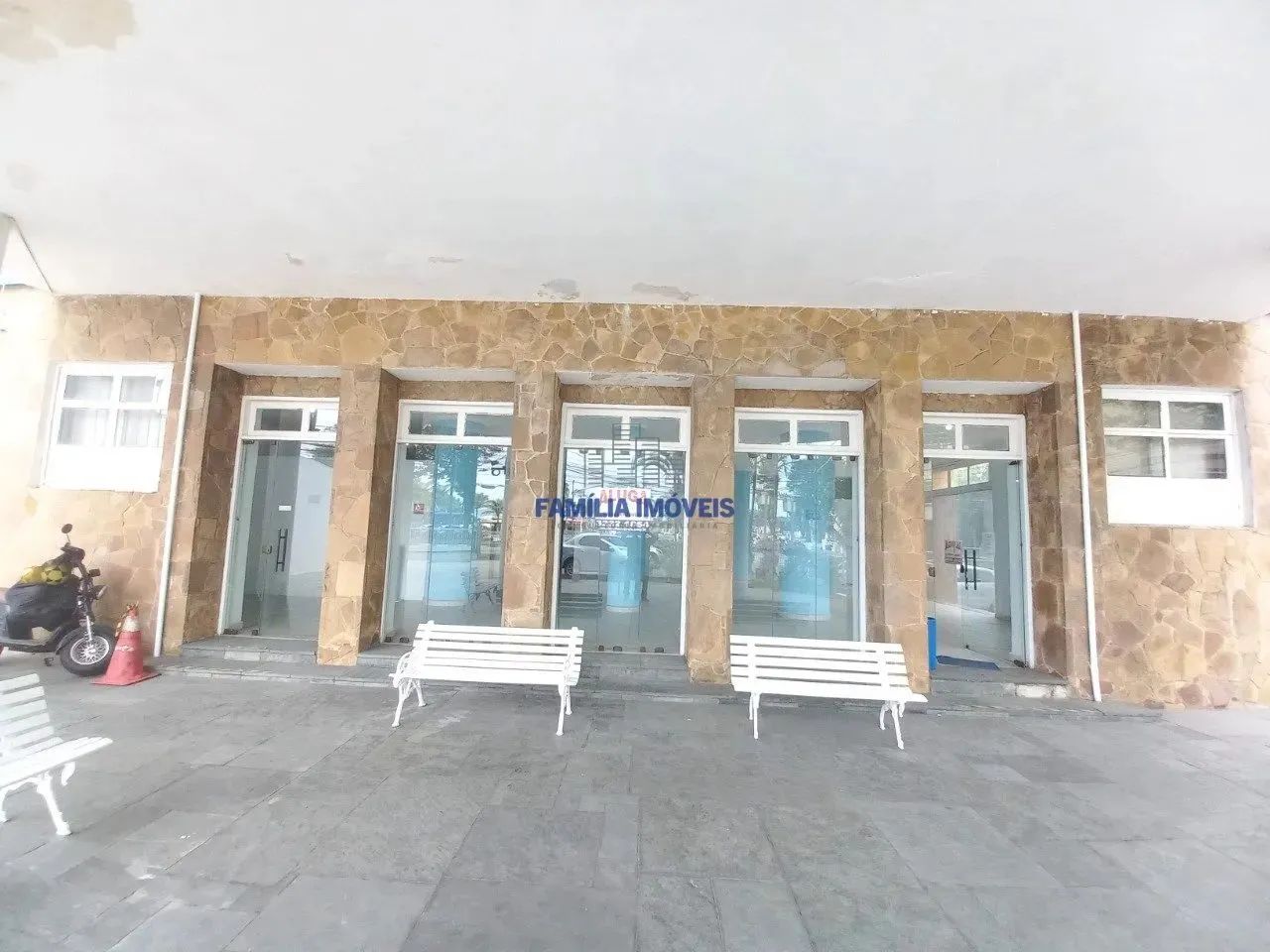 Loja para alugar, 430 m² - Itararé - São Vicente/SP