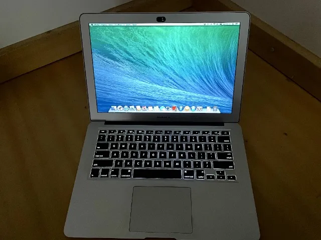 macbook air 13 i5 4gb