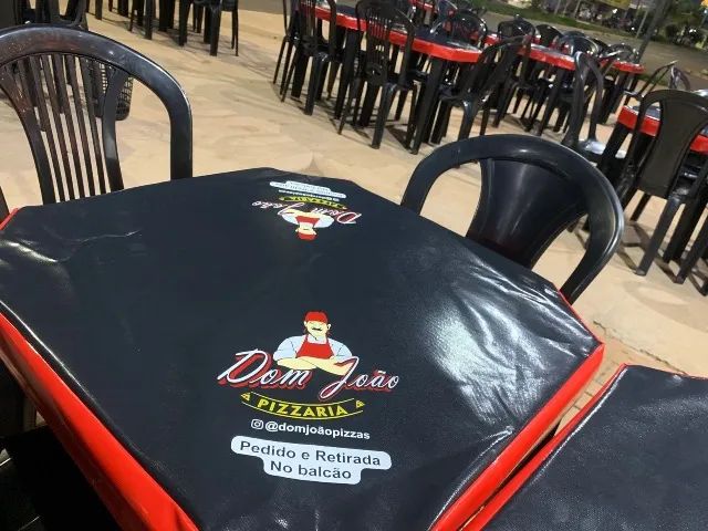 Capas para mesas, freezer, portas sacolas, toucas, aventais e acessórios para Frezzer. 