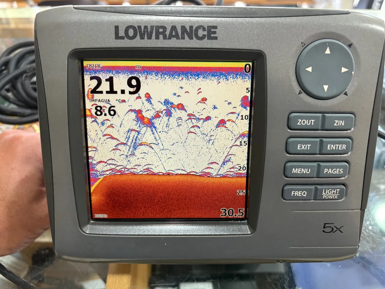 Sonar Lowrance HDS 5x