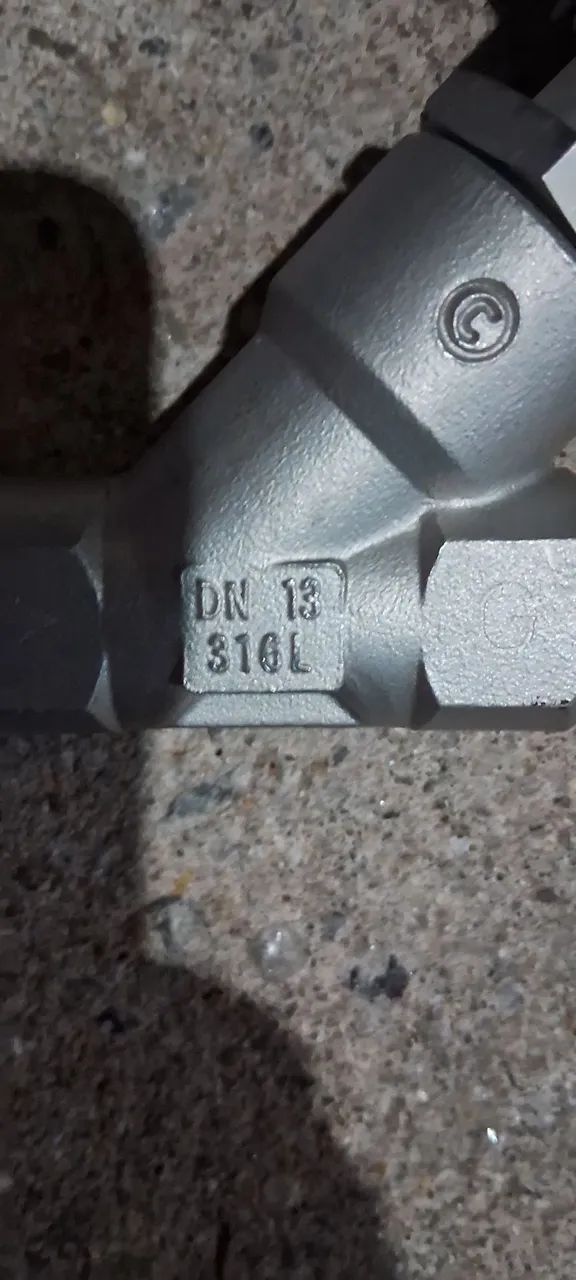 Válvula angular burket DN 13 INOX - Foto 2