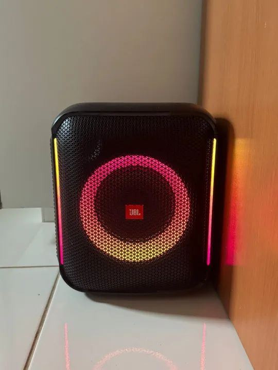 JBL PartyBox Encore com Microfone e Karaokê - Foto 2