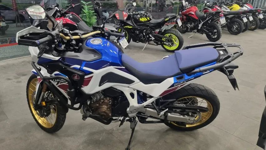 Africa Twin Adv Sports DCT - Apenas 6.000Km - Foto 2