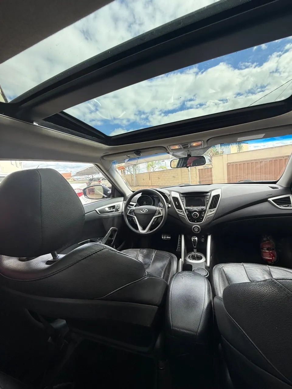 HYUNDAI VELOSTER  - Foto 5