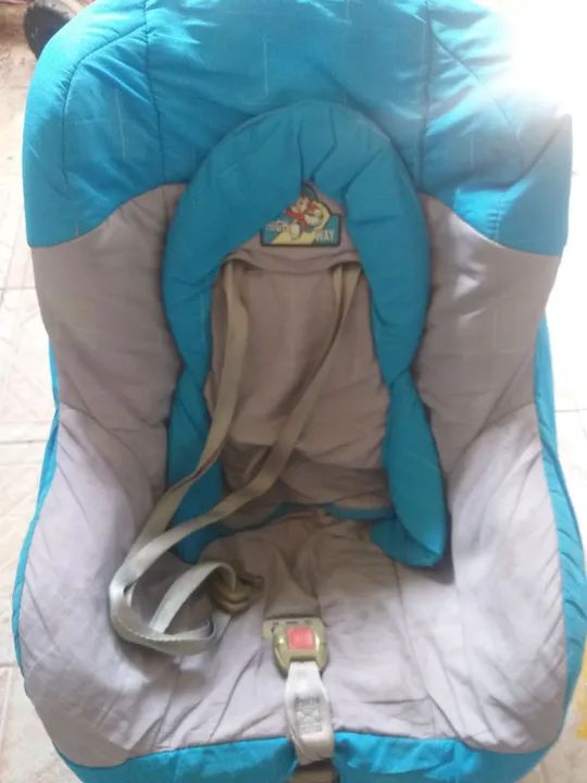 Cadeirinha de bebê - Bebê conforto - Usada
