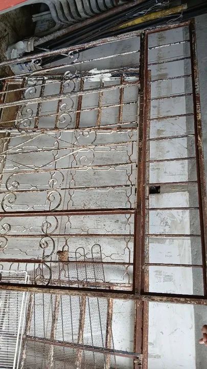 Janelas de ferro com grade - Foto 6