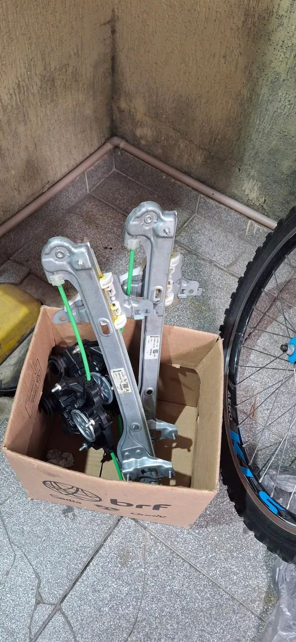 Elevador elétrico Toyota 