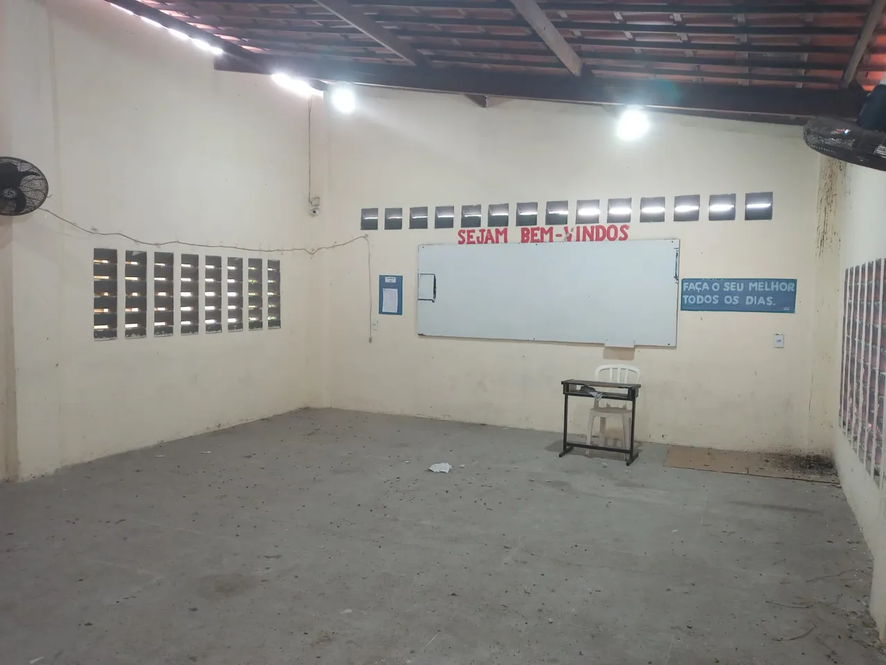 Prédio/Edifício inteiro para venda tem 790 metros quadrados com 22 quartos