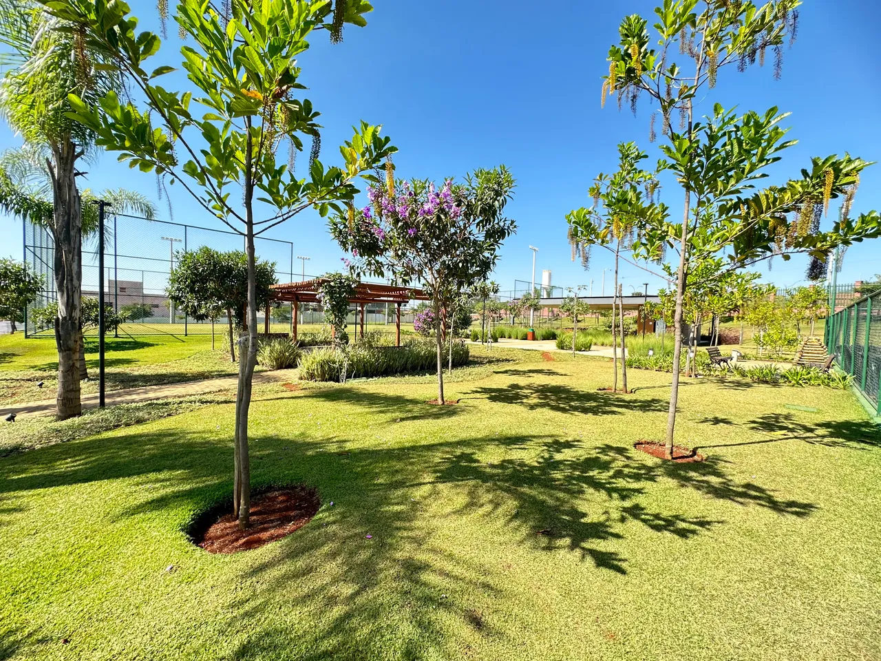 Lote em condomínio  fechado para venda  em Jardins Itália - Goiânia - Goiás