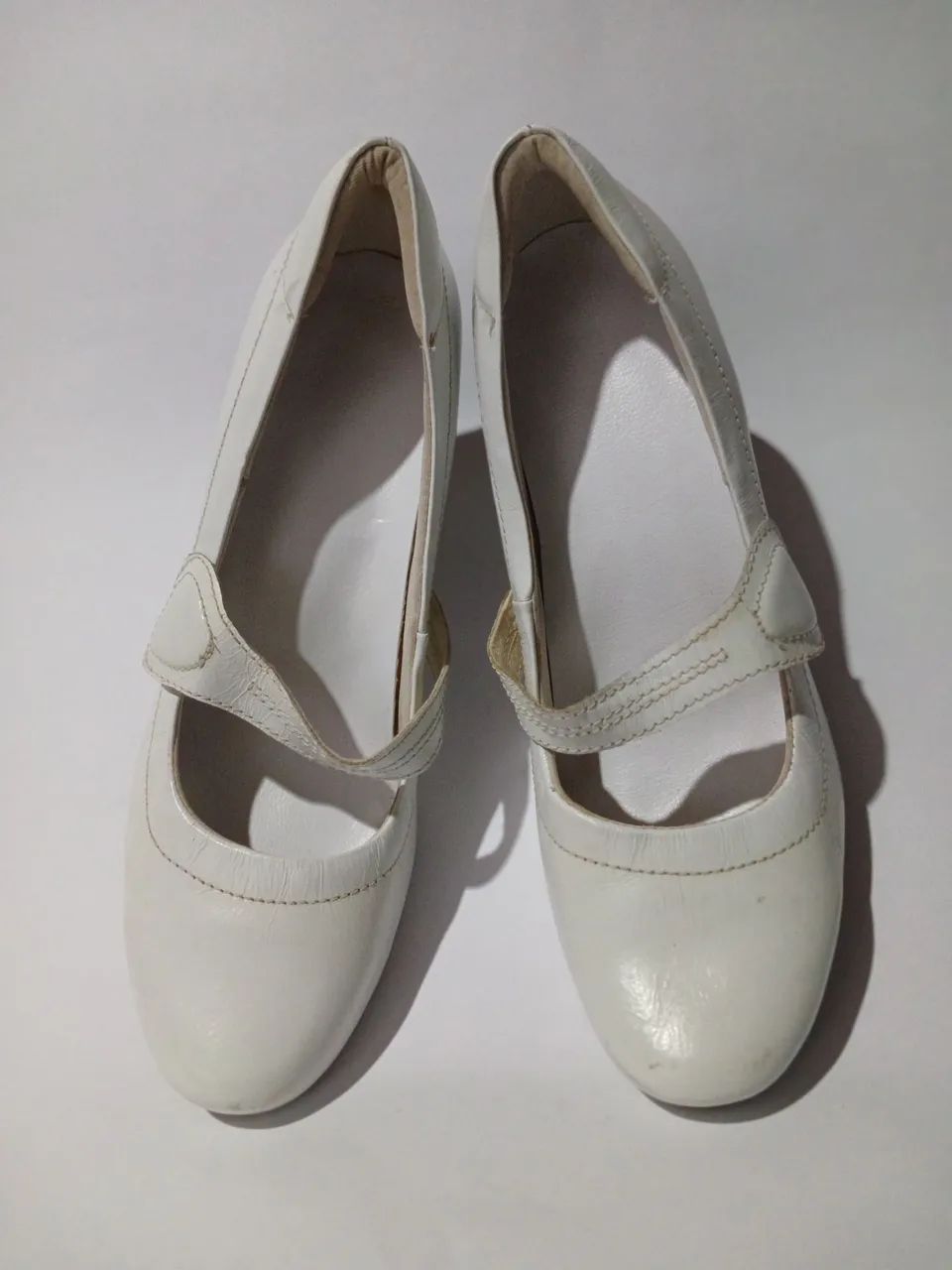 Sapato Mary Jane Branco Clássico - Foto 3