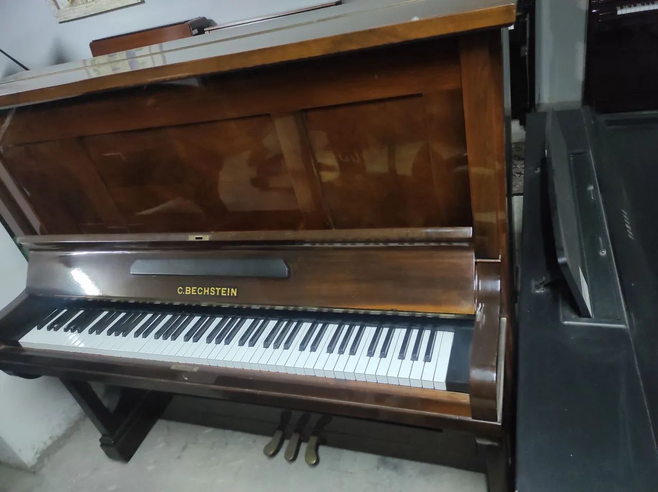 Diversas Ofertas Em Pianos Acusticos Verticais e Caudas Verifique  - Foto 5
