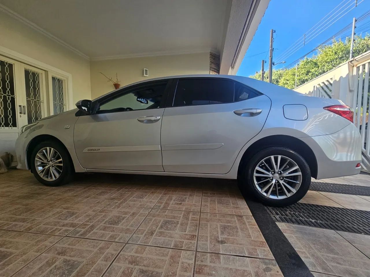 Corolla 2015 xei prata - Foto 5