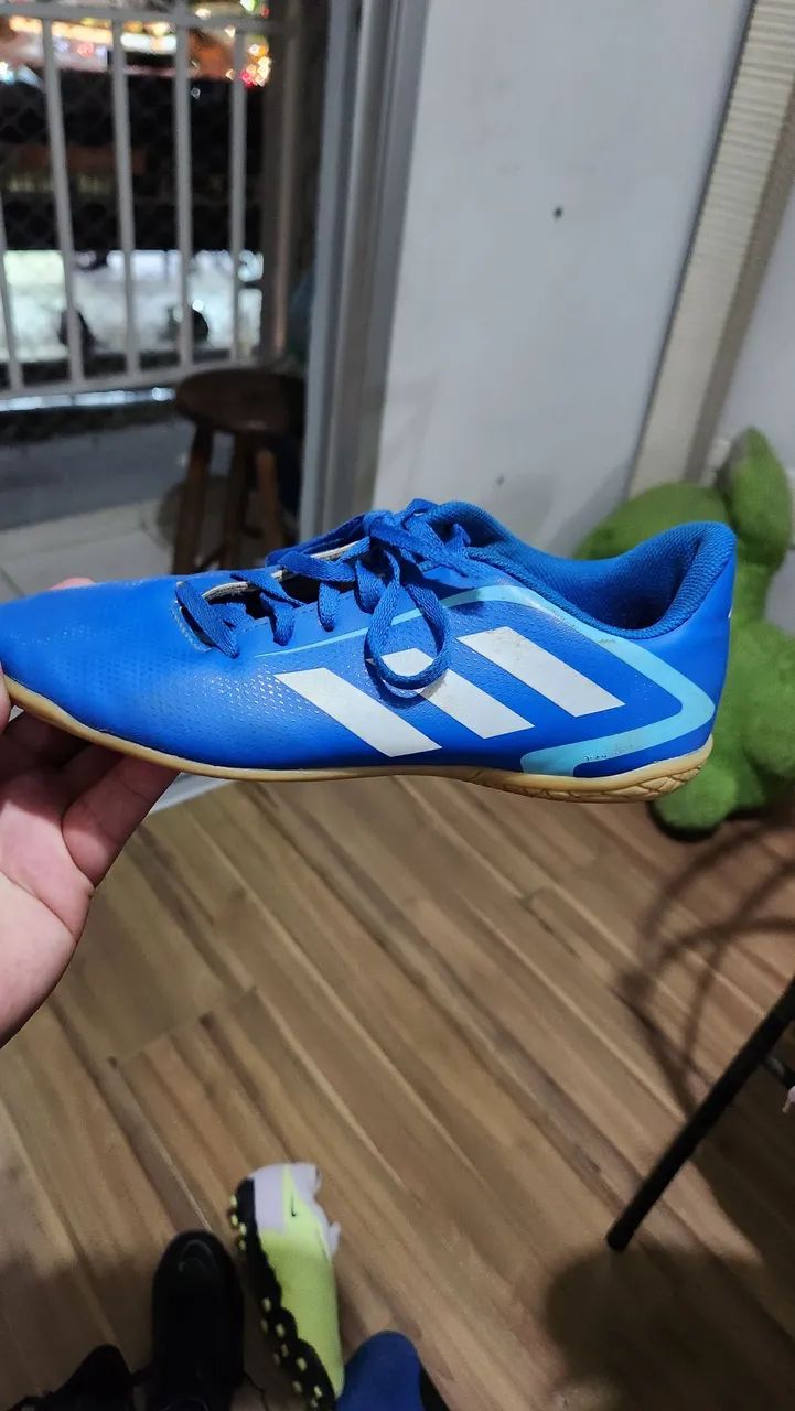 Chuteira Adidas Futsal Infantil tamanho 33