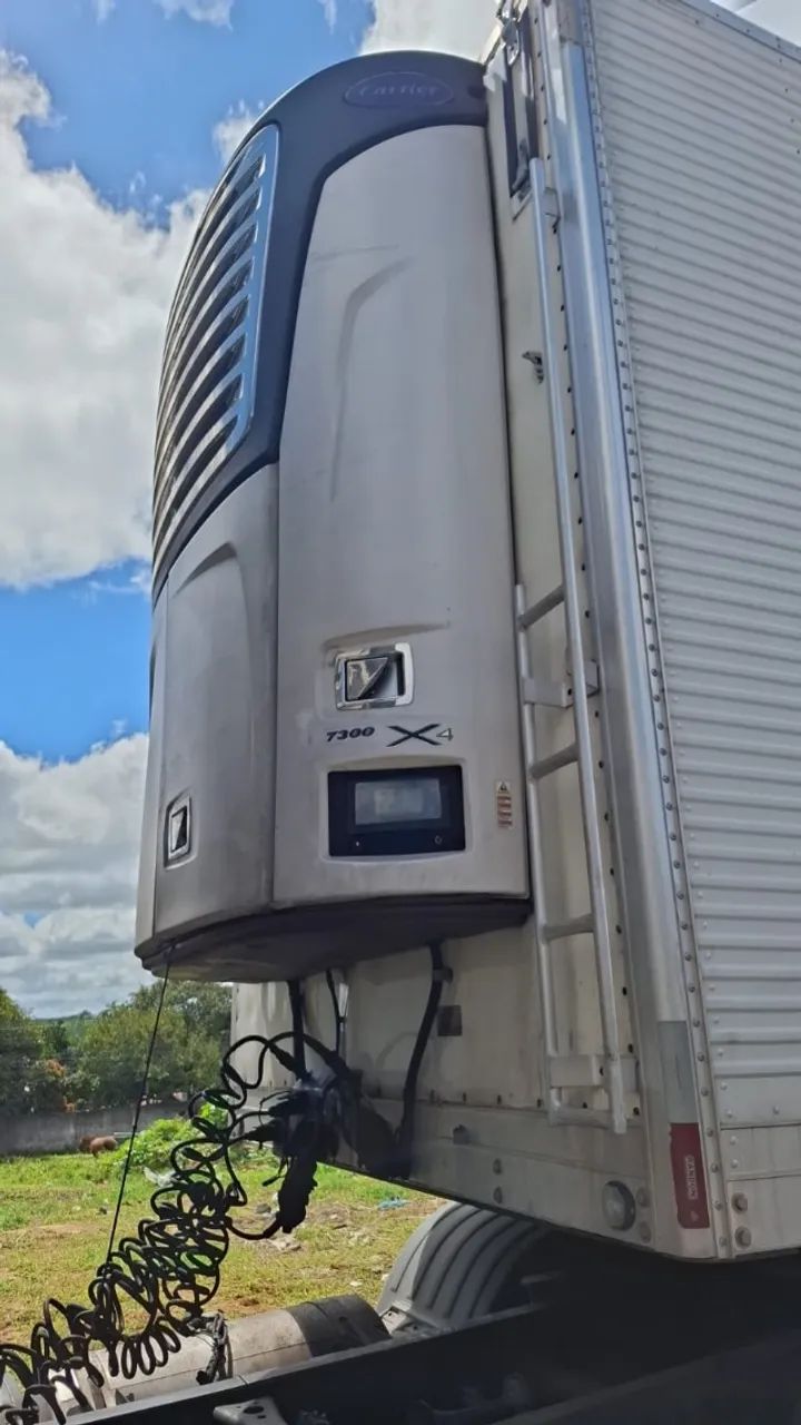 Vende-se carreta baú frigorífico Randon - 2019 - Foto 2