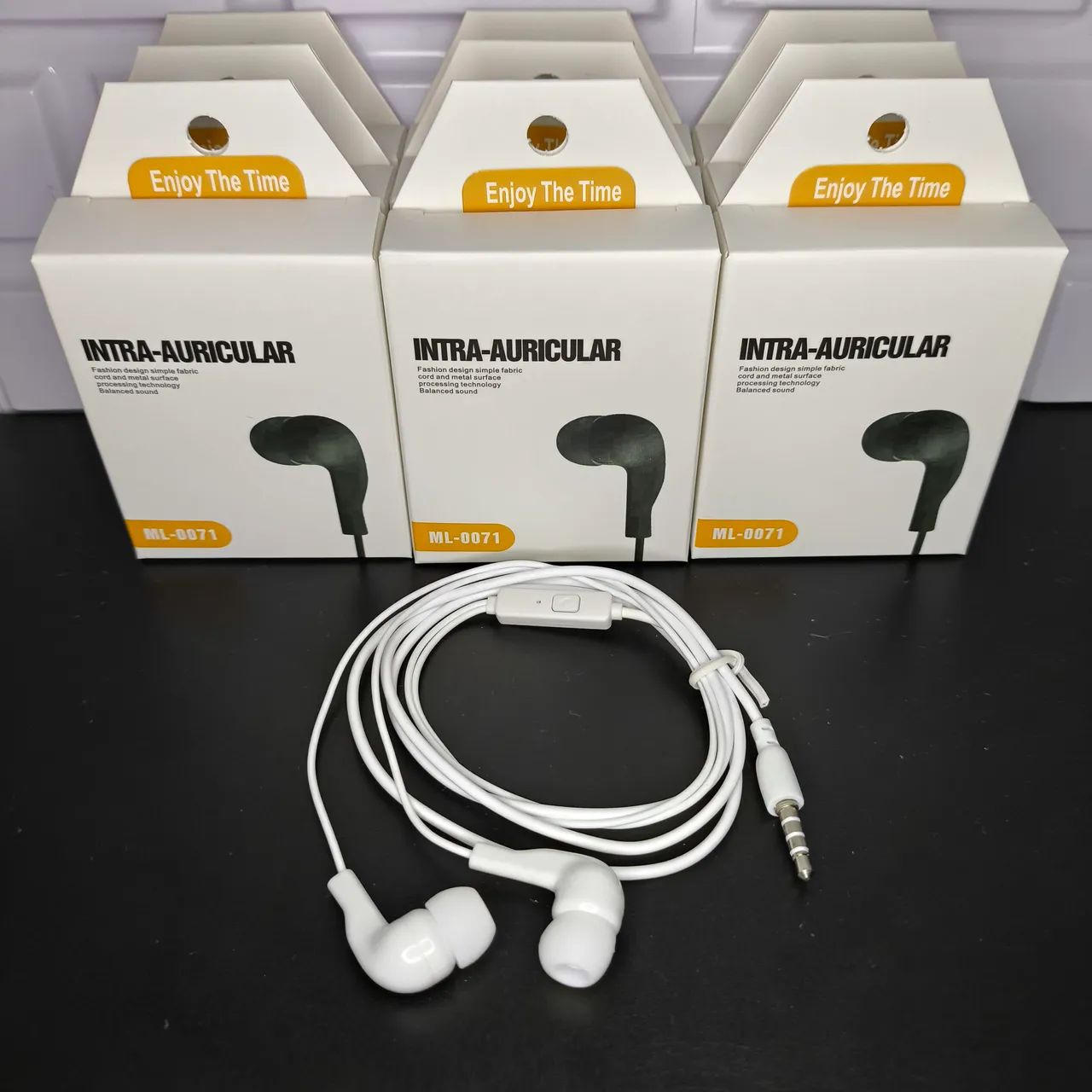 FONE DE OUVIDO COM FIO