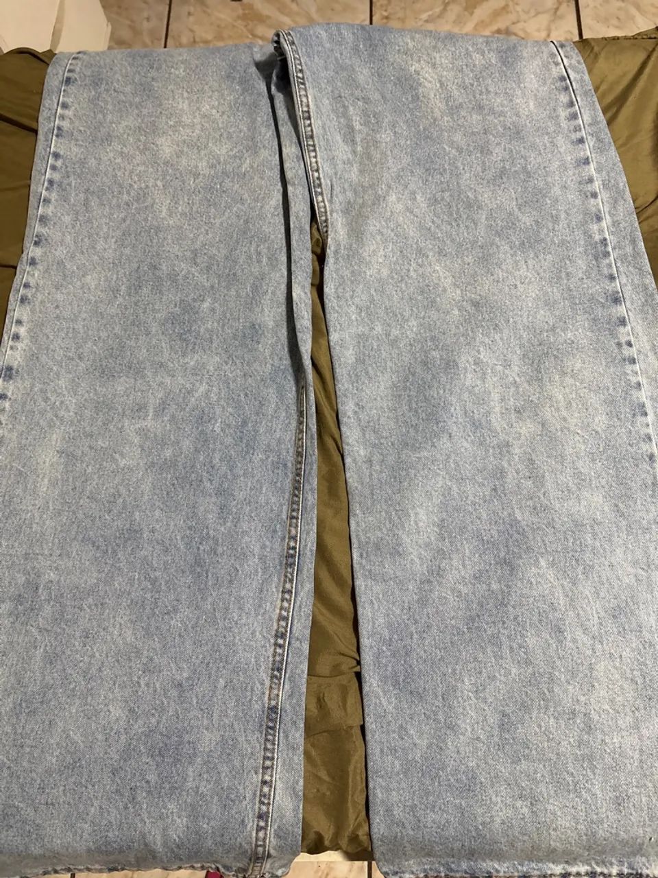 Calça Jeans assimétrica Larga Azul Claro - Foto 2