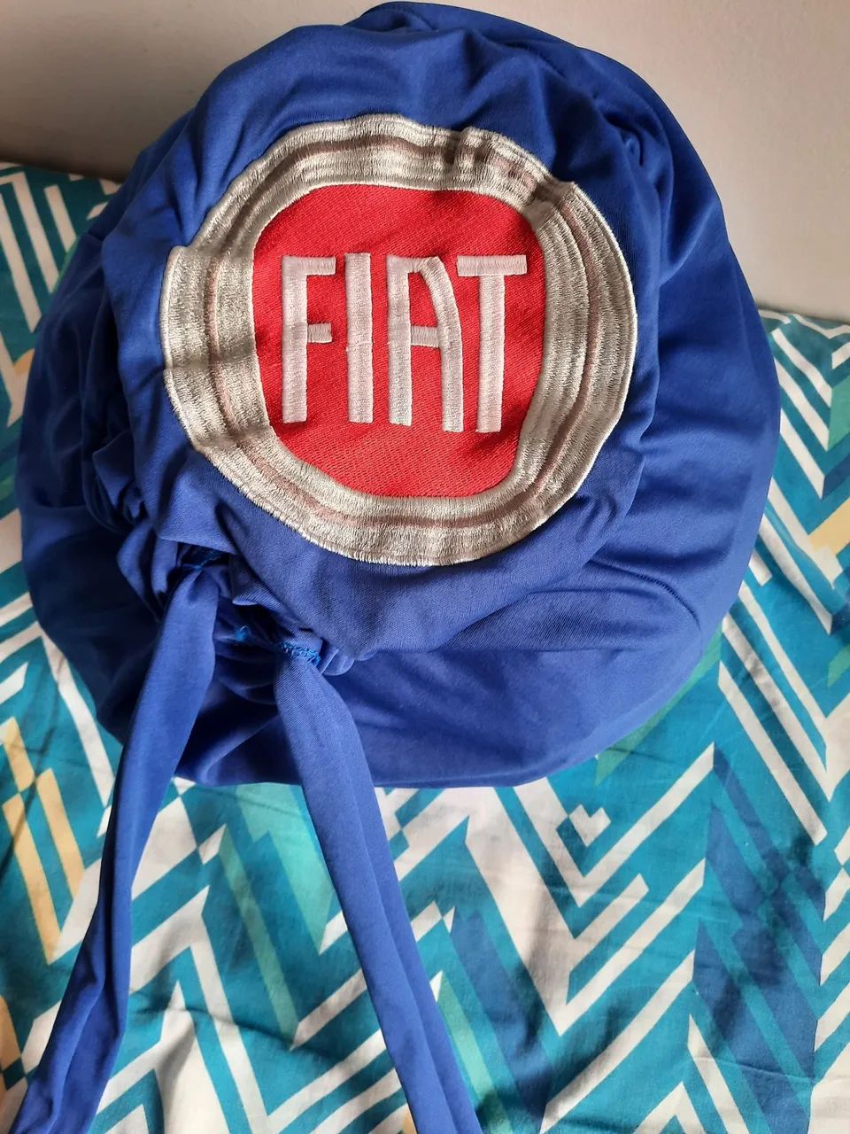 Capa de proteção Fiat mobe feita em tapeçaria valor 450 reais tratar *.