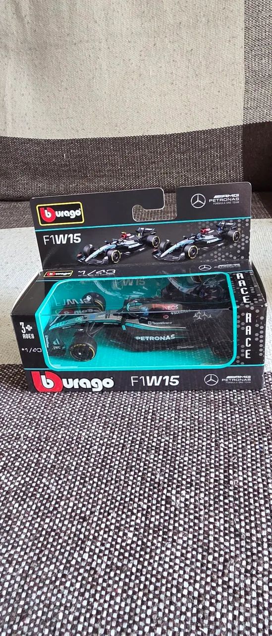 F1 Mercedes 1:43