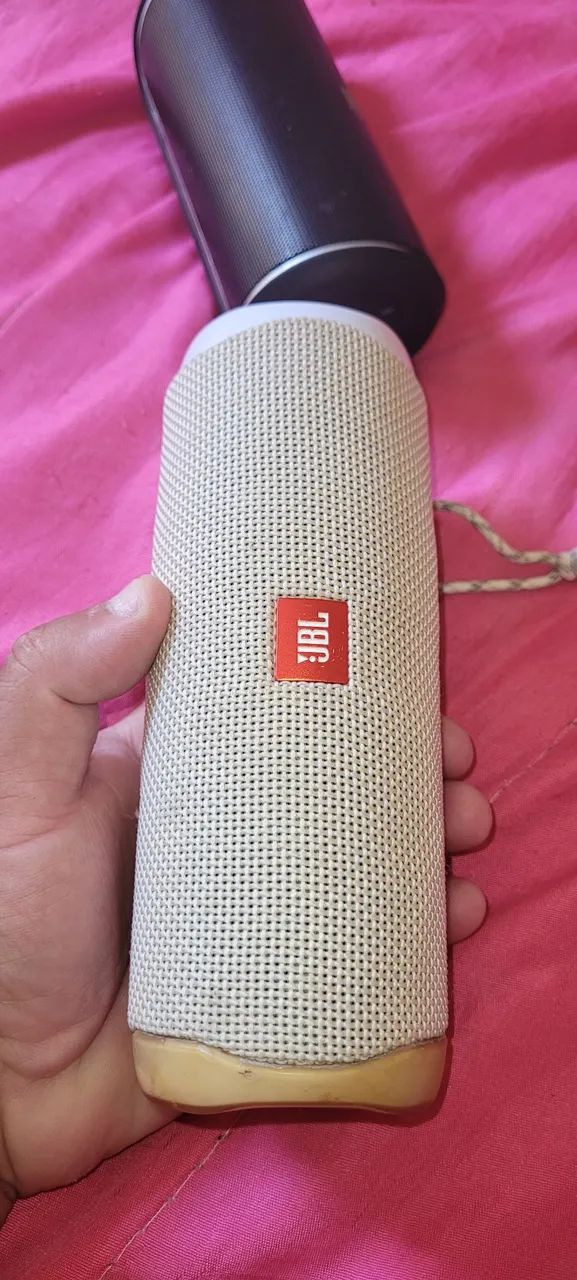 Caixa de Som JBL flip 5 e flip 2 Leia Anucio  - Foto 2