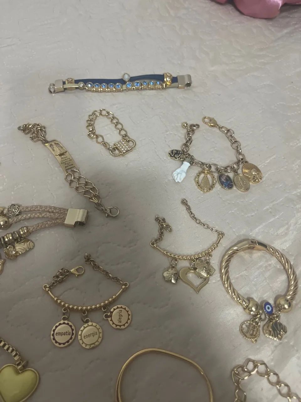 Coleção de pulseiras variadas - Charmosas e elegantes! - Foto 5