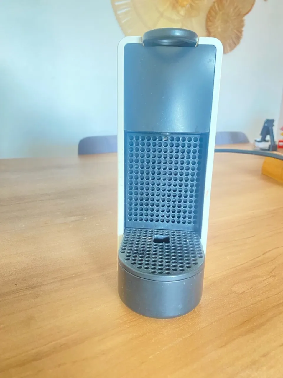 Cafeteira Nespresso Essenza Mini - Perfeita para seu café!