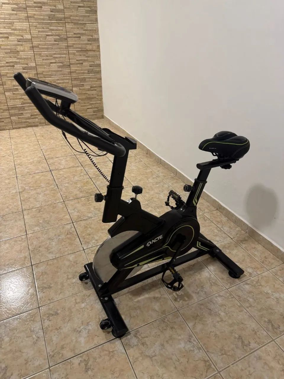 Bicicleta Ergométrica Spinning E16 Acte Sports