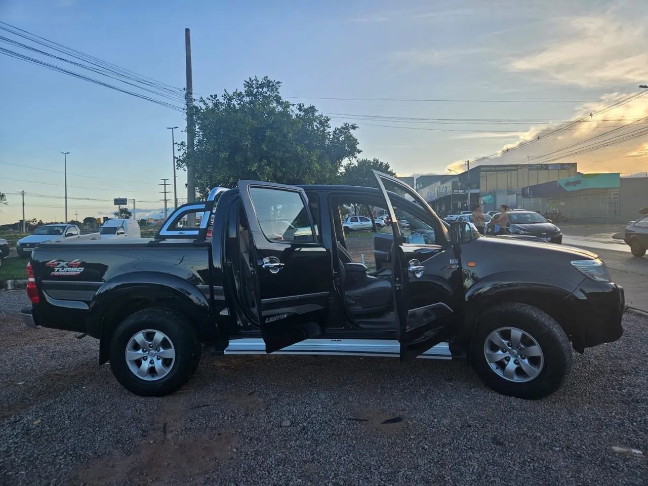 Hilux SR 3.0 4x4 - Diesel - Automática - 2015/2015 - Foto 2