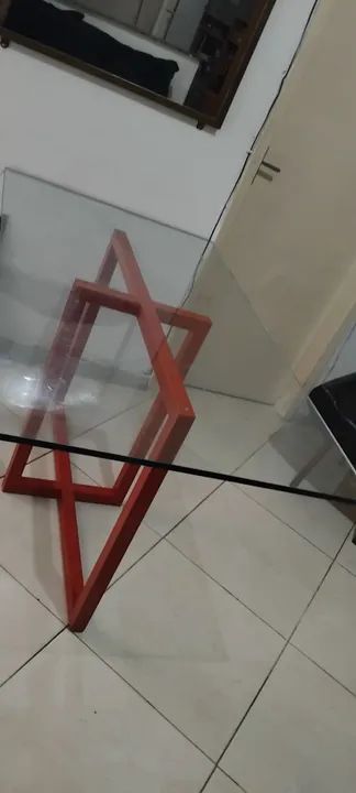 Mesa nova 1 mês de uso