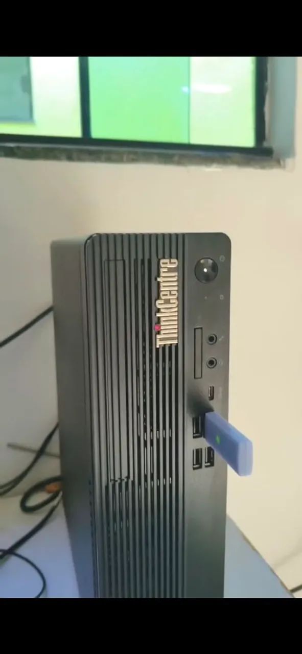 ThinkCentre M75s gen 5 Ryzen 7 8700g - Foto 4