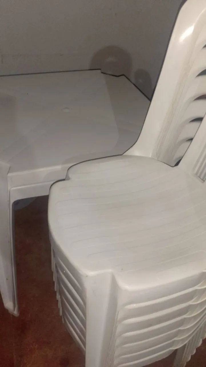 mesa e cadeira de plastico  - Foto 2