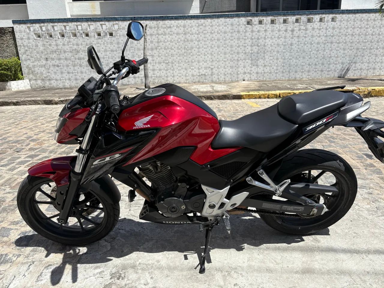 Honda CB300f 2025 - Foto 5