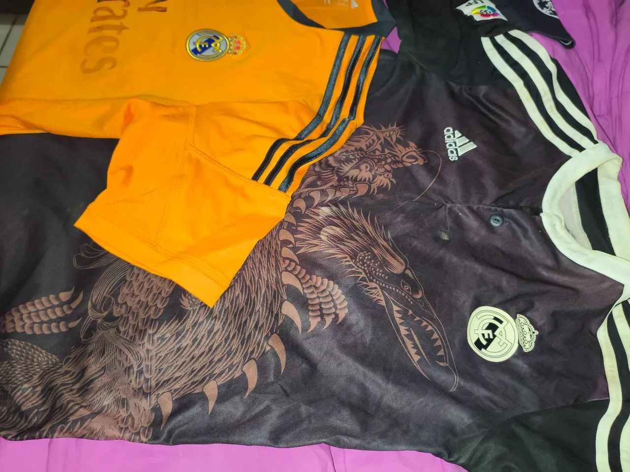 Camisas Real Madrid tamanho M com avarias  - Foto 2